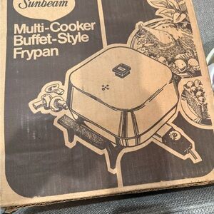 New Unopened Sunbeam Buffet-Style Multi-Cooker Frypan